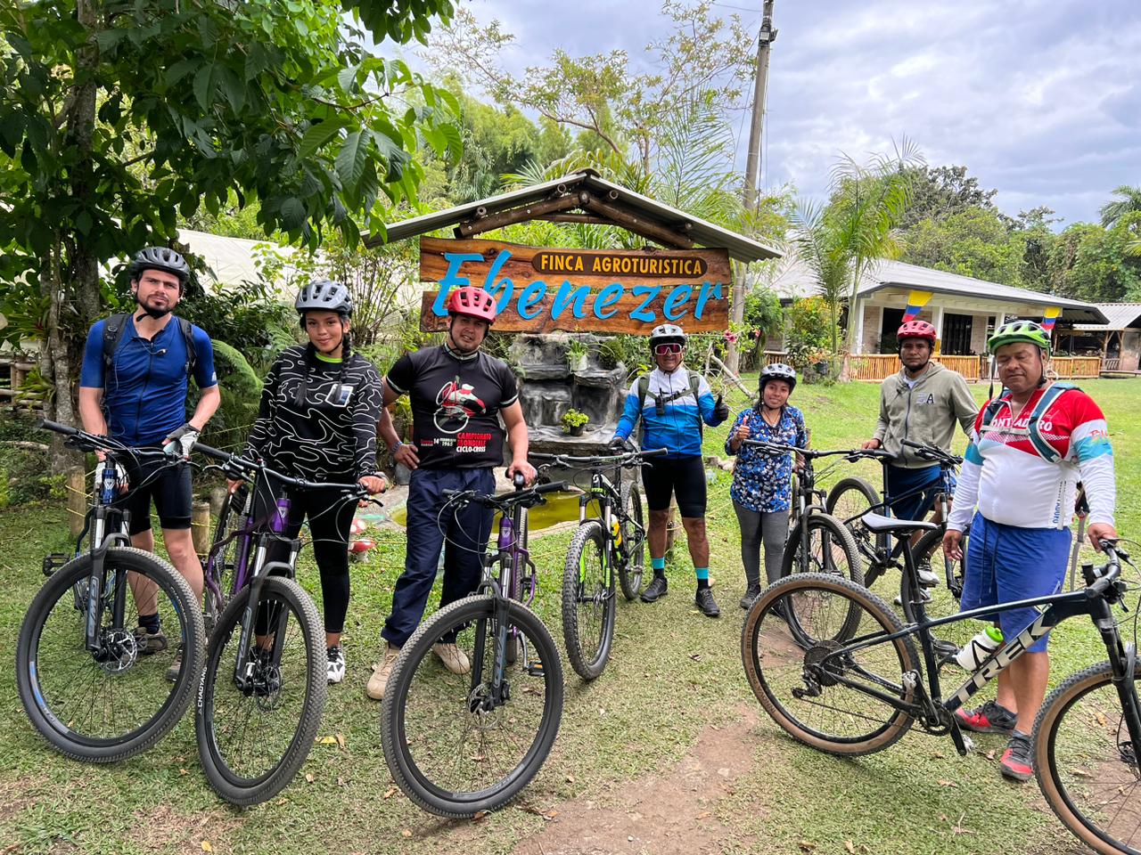 Bicitour "Experiencia Panelera y Laguna Mistica" - Image 2